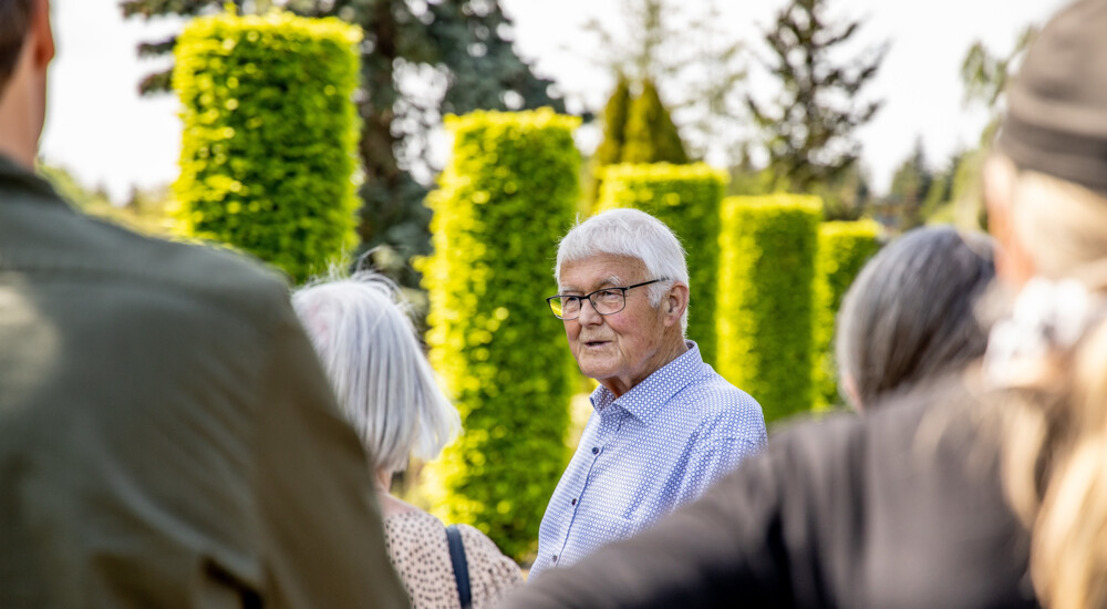 Menighedsrådmedlem Niels Reinhold Nielsen ved 100-års jubilæum for Nordre Kirkegård